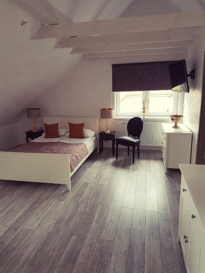 Ferienwohnung Gosciniec W Malborku Exterior foto